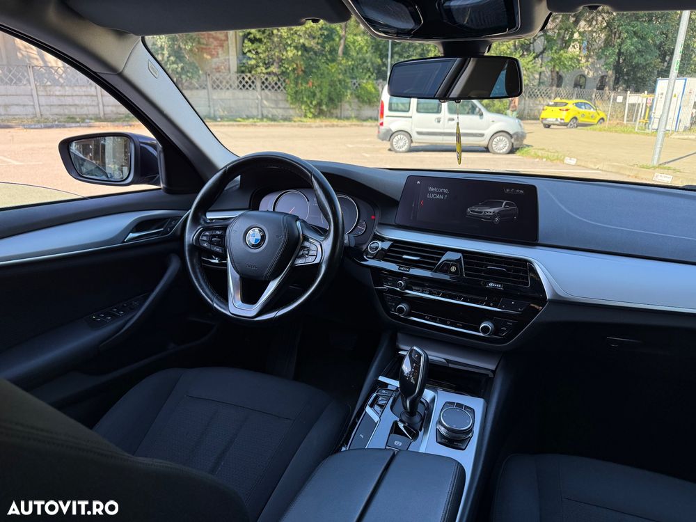 BMW Seria 5 520d xDrive Touring Aut. - 18