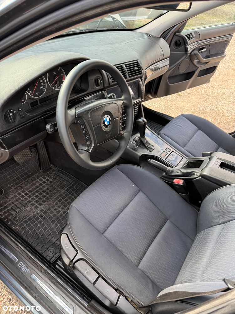 BMW Seria 5 - 9
