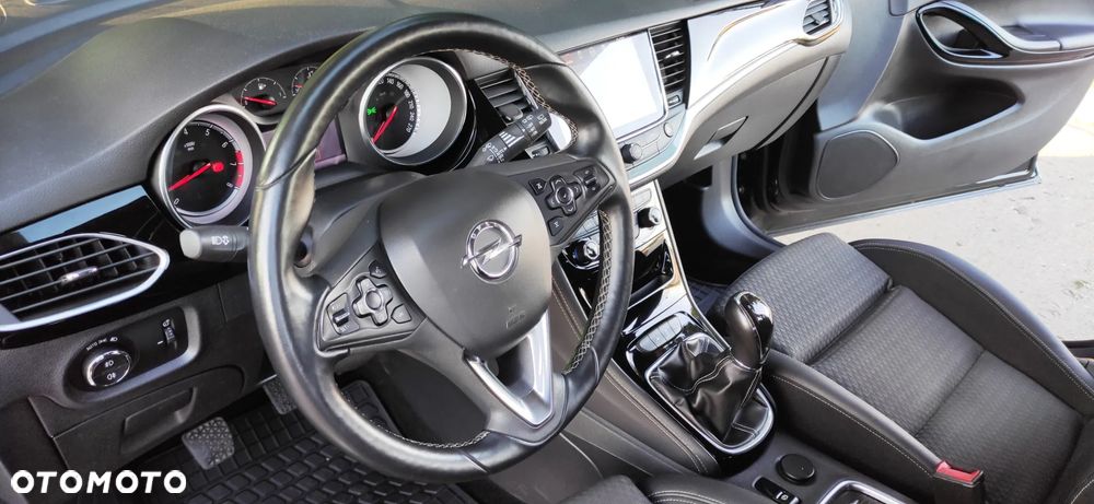 Opel Astra 1.4 Turbo Edition - 18