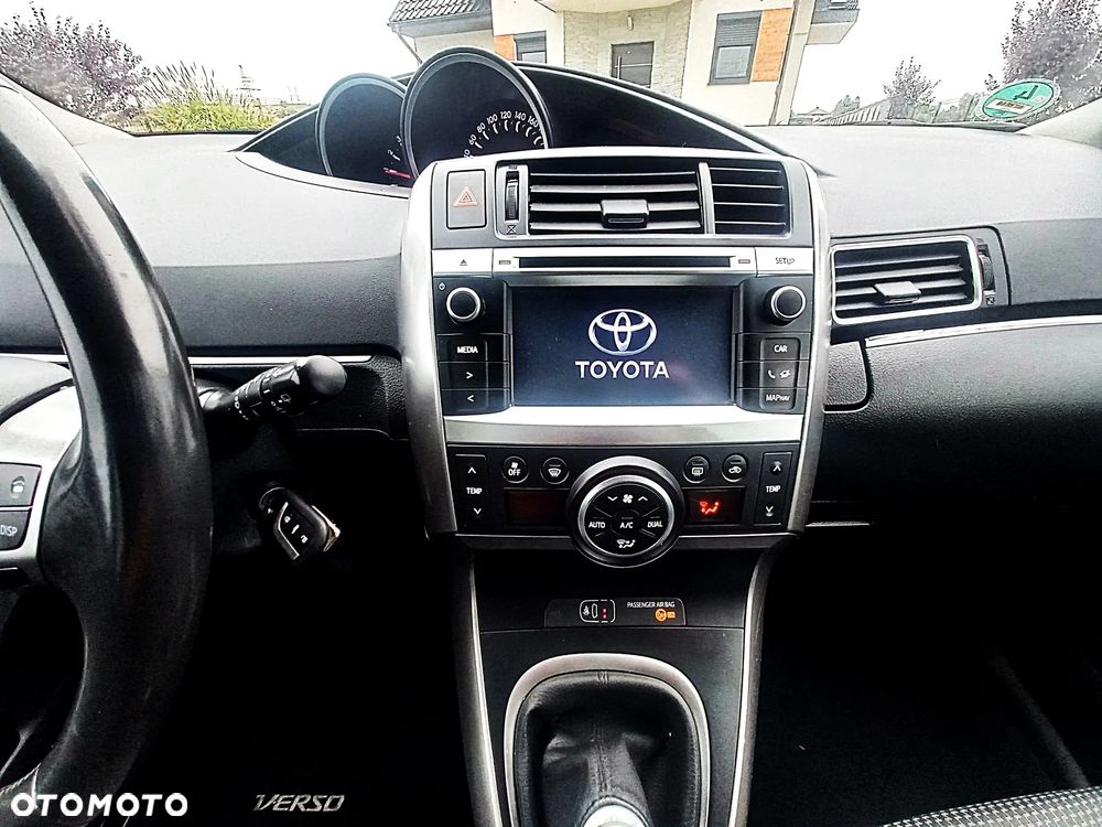 Toyota Verso 1.6 D-4D Prestige - 5