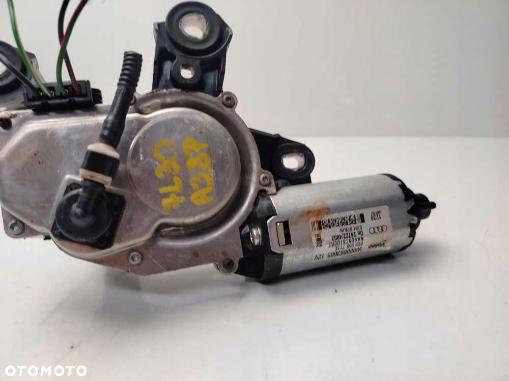 audi a3 8p lift 08r- silniczek mechanizm wycieraczki tył 8e9955711 - 5