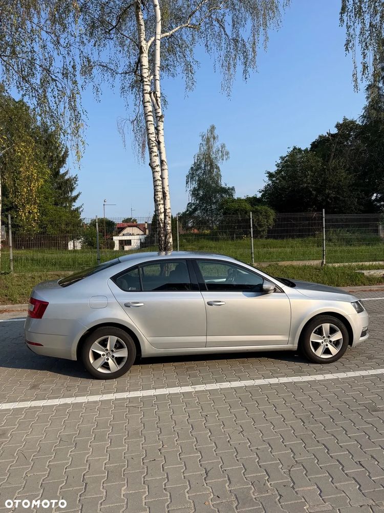 Skoda Octavia 1.6 TDI Ambition - 4
