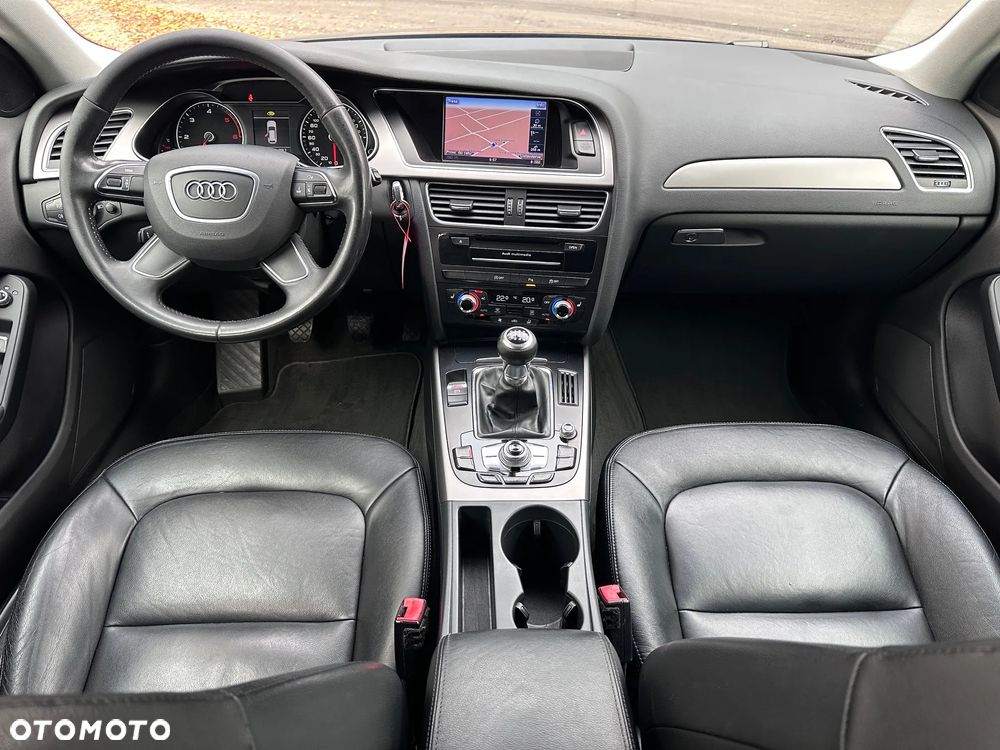 Audi A4 Avant 2.0 TDI - 25