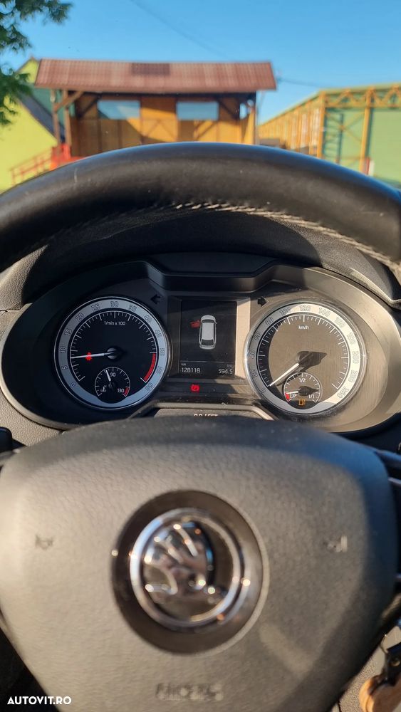 Skoda Octavia 1.6 TDI Ambition - 9