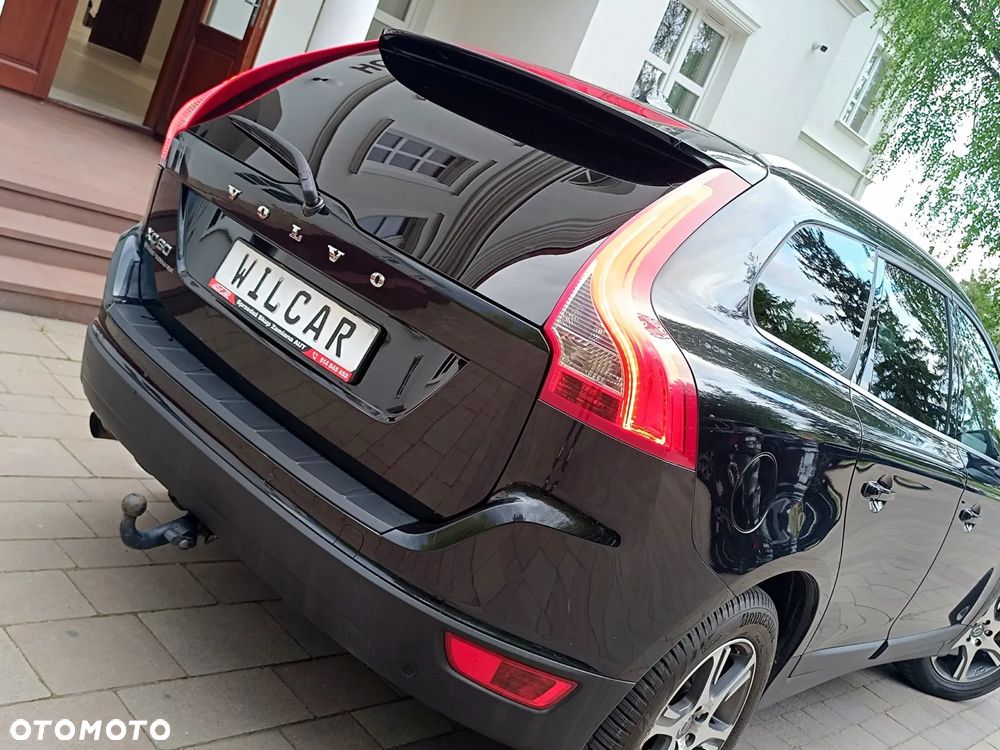 Volvo XC 60 D4 Geartronic Momentum - 23