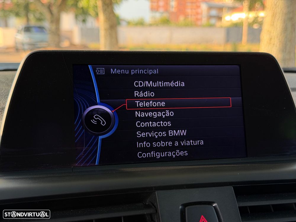 BMW 116 d EDynamics Line Sport — fotografia 19