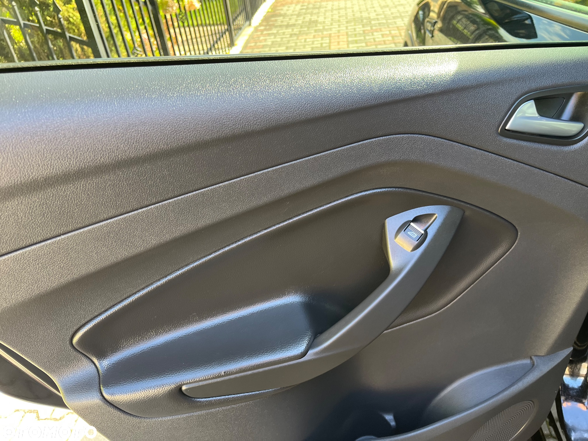 Ford Kuga 1.5 EcoBoost 2x4 ST-Line - 20
