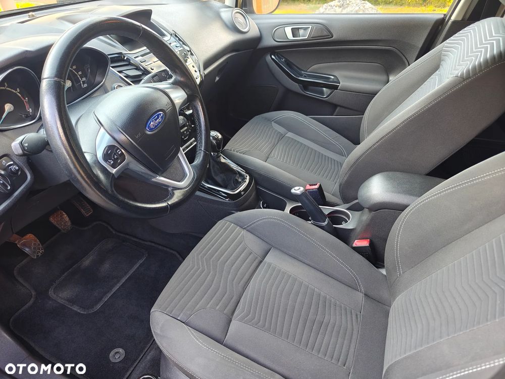 Ford Fiesta 1.0 EcoBoost Titanium - 17