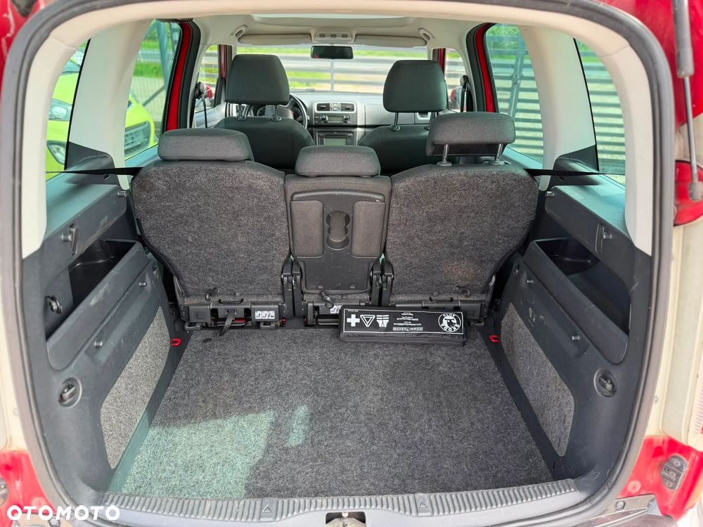 Skoda Roomster 1.6 16V Tiptronic Scout - 9