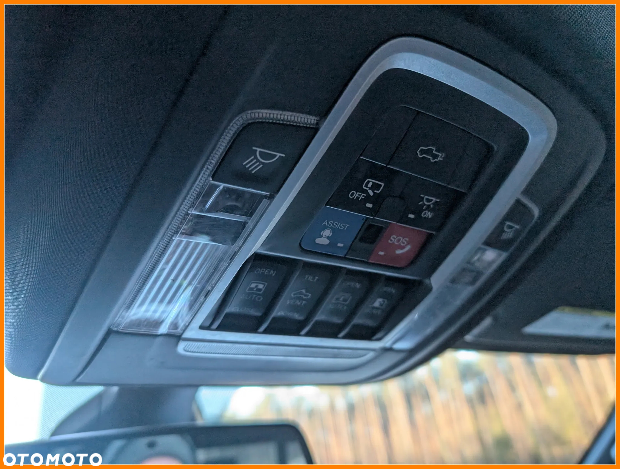 RAM 1500 Crew Cab Laramie - 26