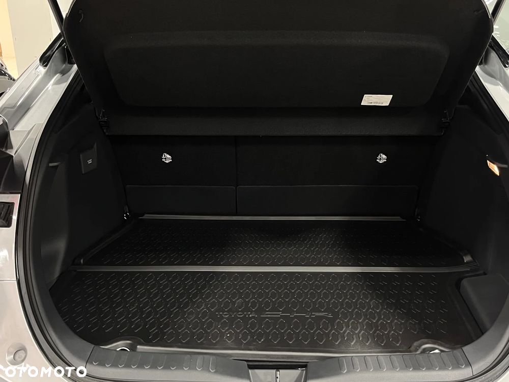 Toyota C-HR 2.0 PHEV Dynamic Force Style - 5