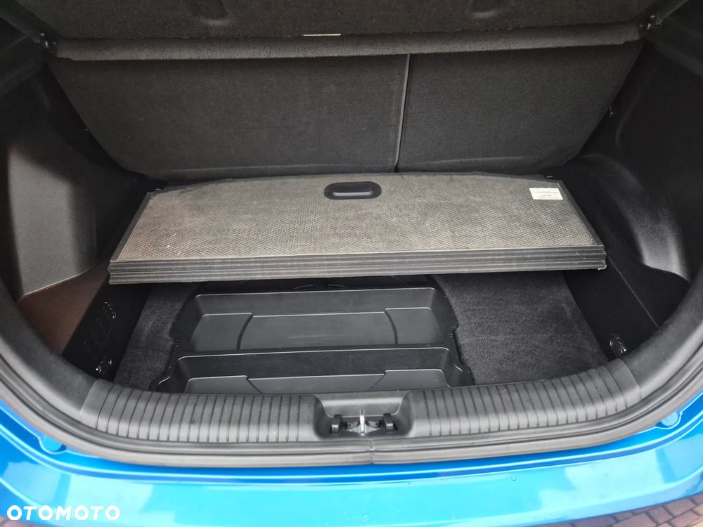 Hyundai ix20 1.6 CRDi blue Passion - 27