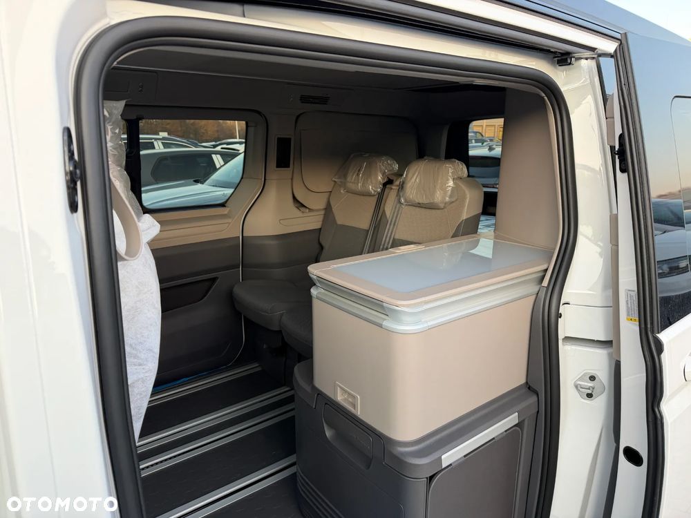 Volkswagen California - 12