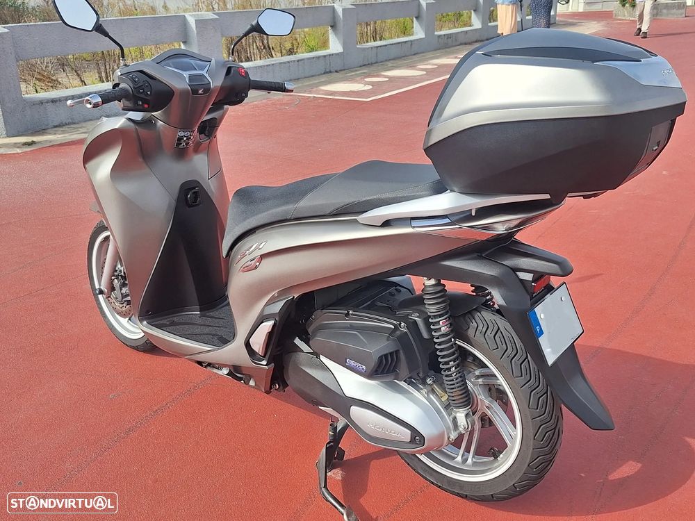 Honda SH Honda SH350i - 5