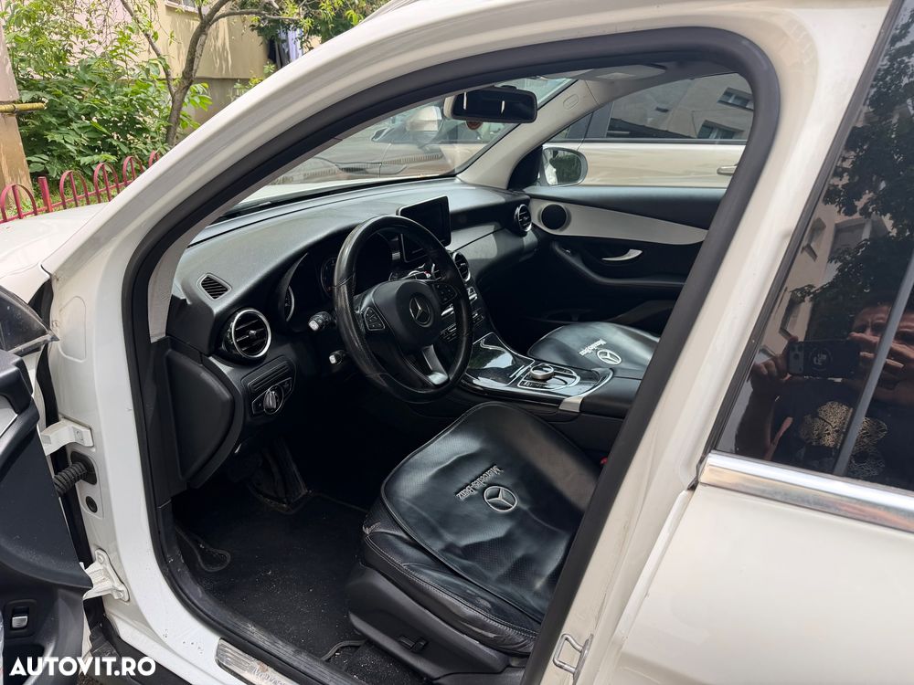 Mercedes-Benz GLC 220 d 4MATIC 9G-TRONIC - 5