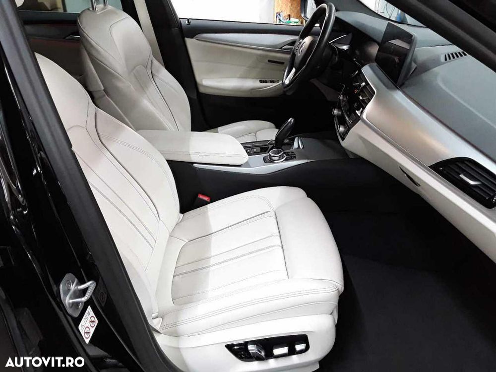 BMW Seria 5 520i Aut. Luxury Line - 5
