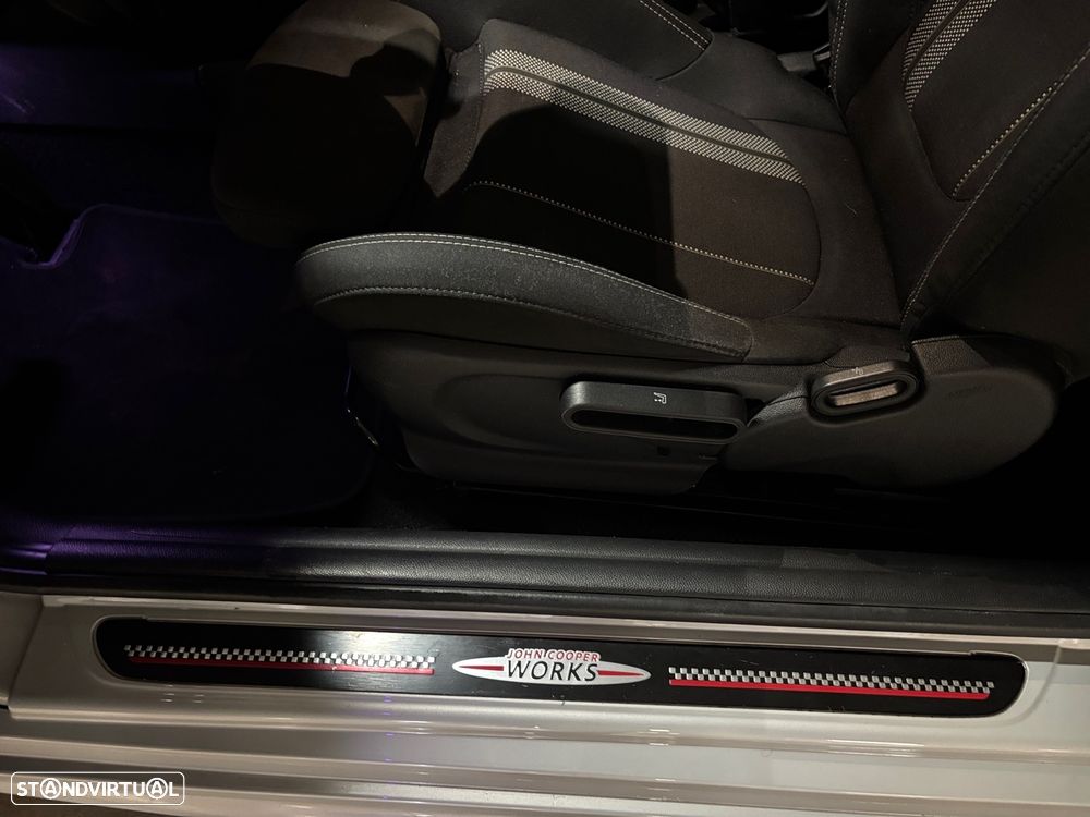 MINI 3 Portas Cooper S - 11