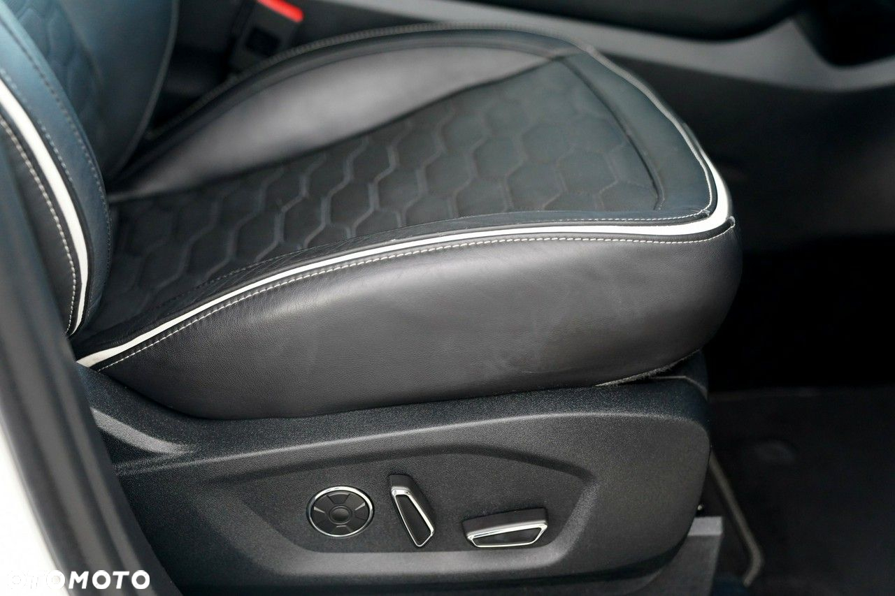Ford S-Max - 24