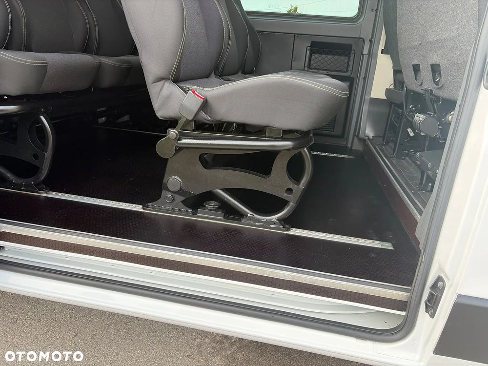 Fiat Ducato 9 osobowy CarPol (Trafic) - 37