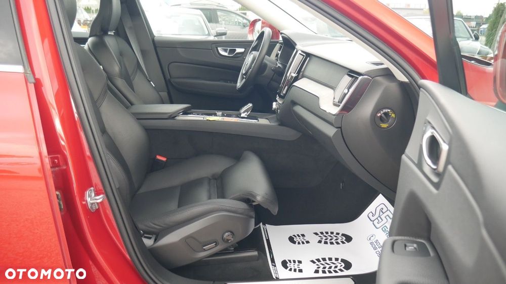 Volvo XC 60 - 21