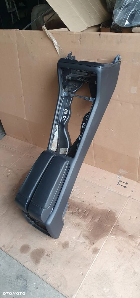 Tunel środkowy podłokietnik skóra skórzany telefon Audi A8 D3 4E0863241D 4E1035747 - 3