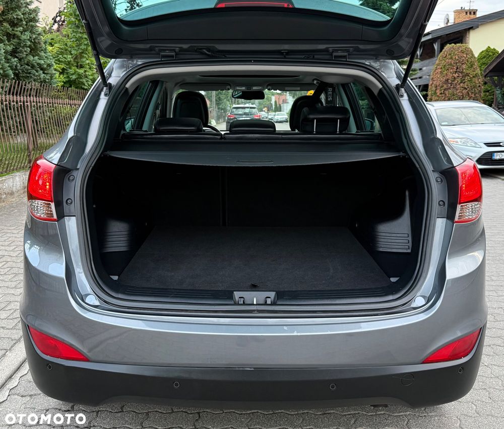 Hyundai ix35 2.0 CRDi 4WD Automatik Premium - 12