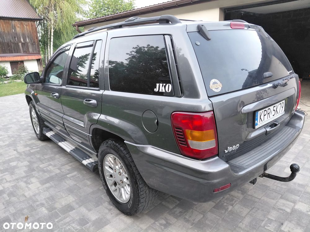 Jeep Grand Cherokee - 4