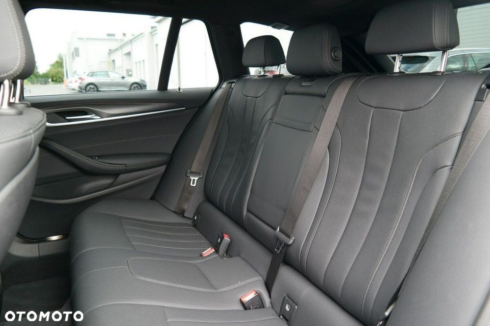 BMW Seria 5 - 14