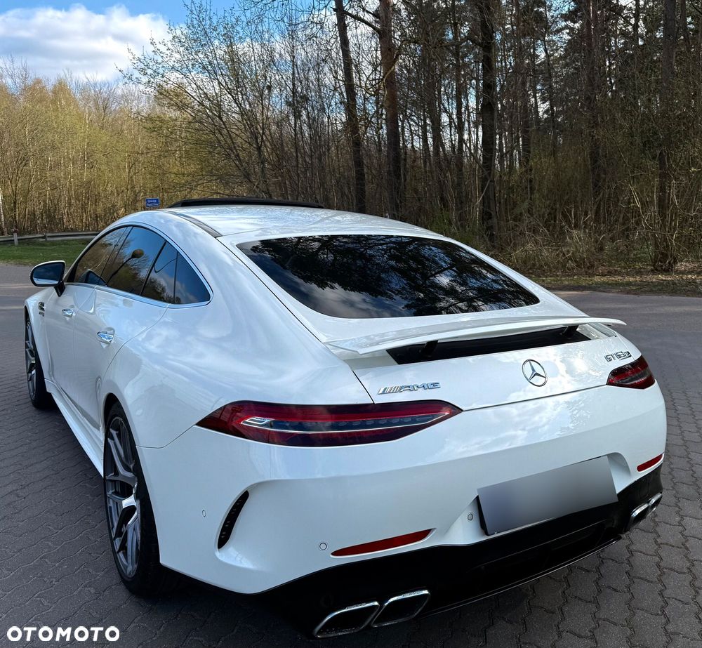 Mercedes-Benz AMG GT - 5