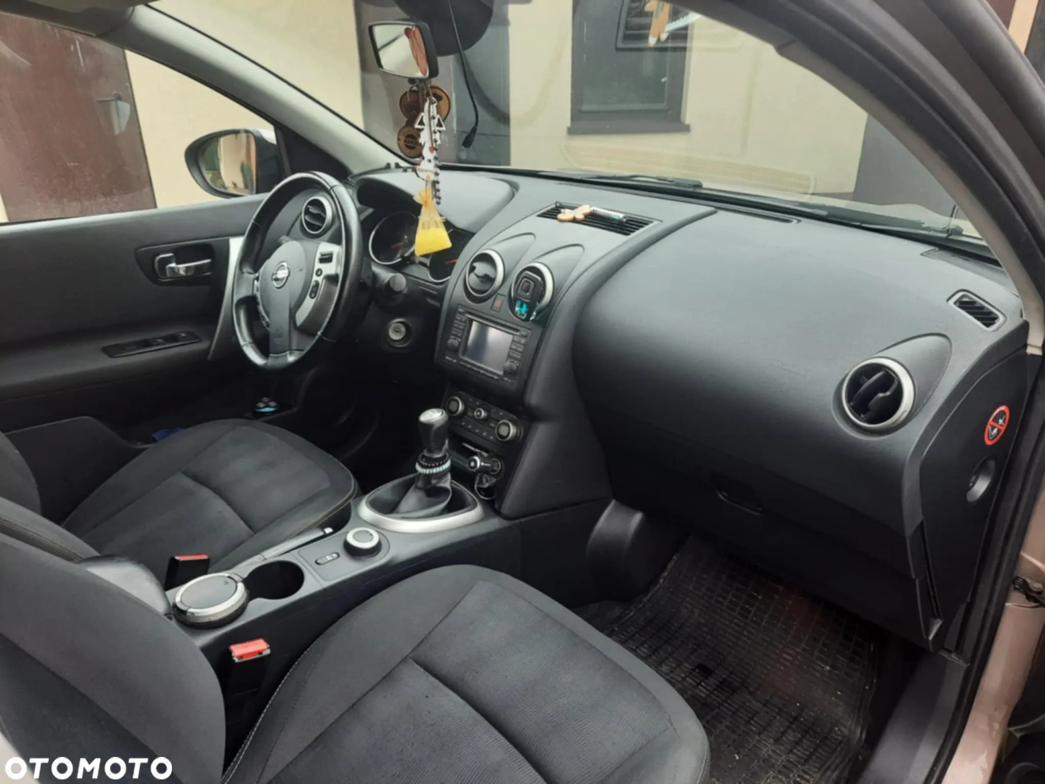 Nissan Qashqai 2.0 dCi 4x4 Tekna - 4