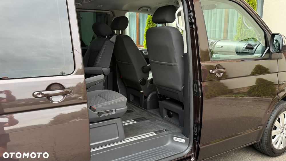 Volkswagen Multivan - 29