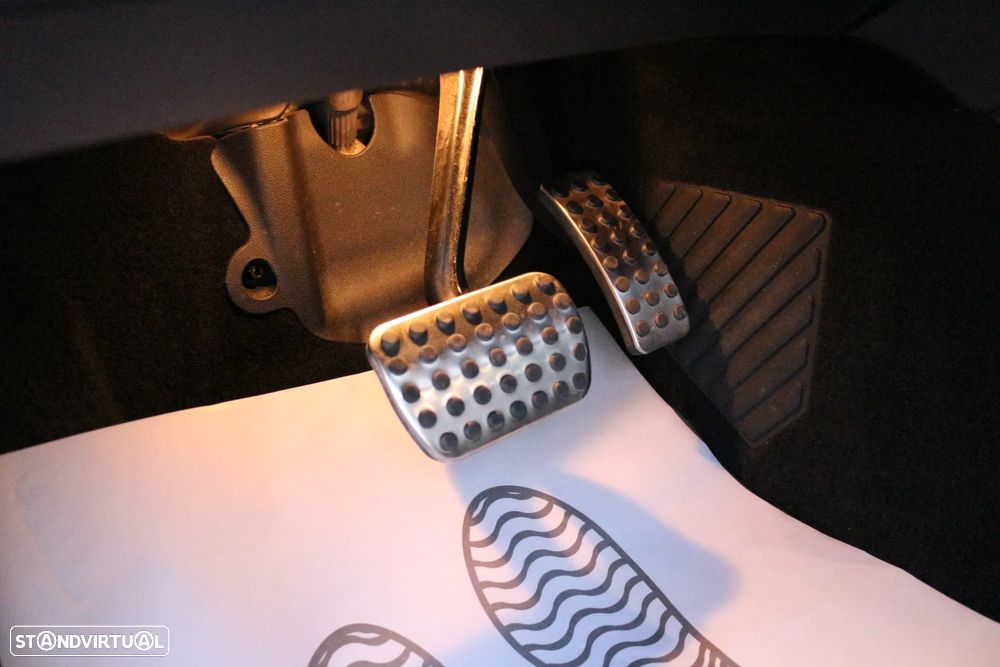 Mercedes-Benz GLA 220 CDI AMG Line - 34