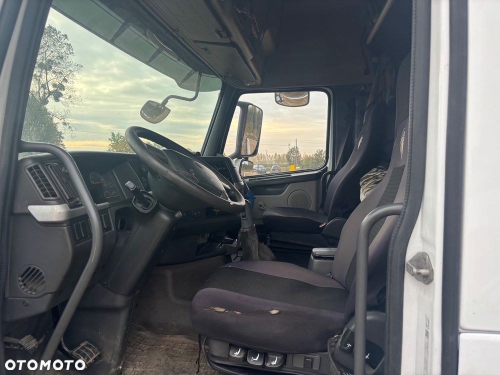 Volvo FH, pomoc drogowa, platforma BDF - 8