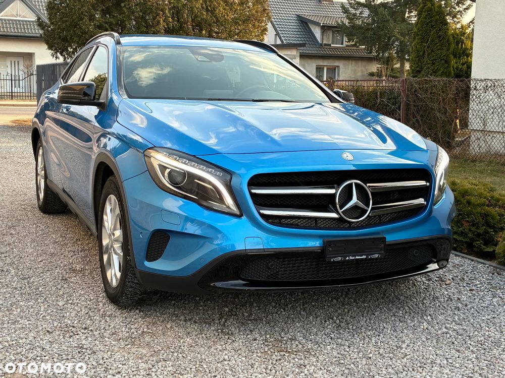 Mercedes-Benz GLA 200 (CDI) d 4Matic 7G-DCT Urban - 17