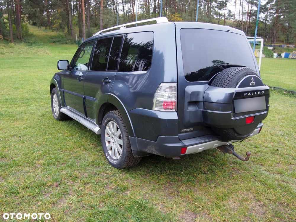 Mitsubishi Pajero 3.2 DI-D Automatik Intense - 5