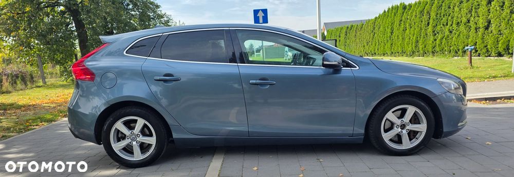 Volvo V40 D3 Momentum - 7