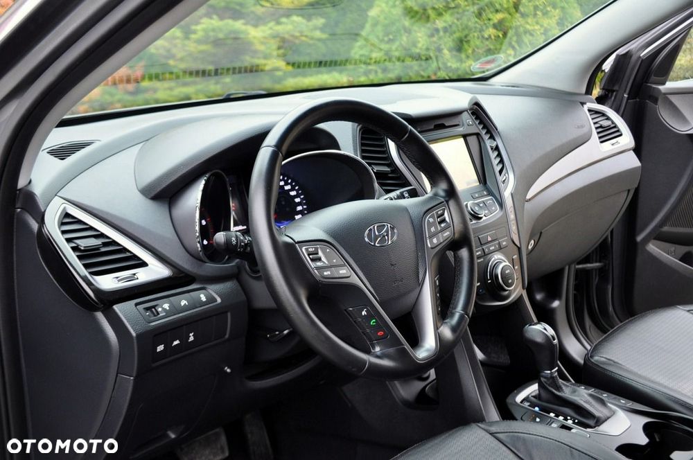 Hyundai Santa Fe - 25
