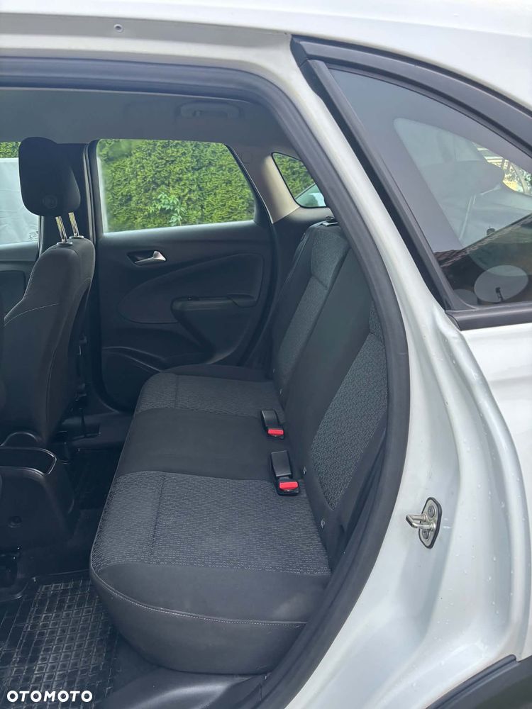 Opel Crossland X 1.2 Enjoy - 11