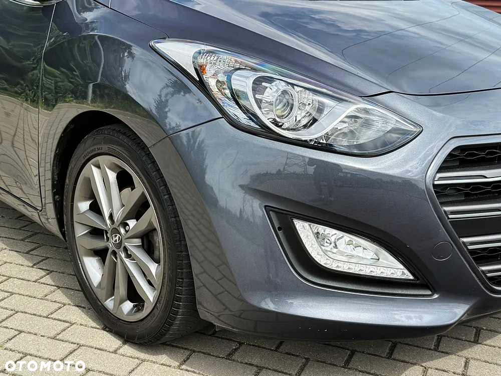 Hyundai i30 1.6 CRDi BlueDrive Go - 8