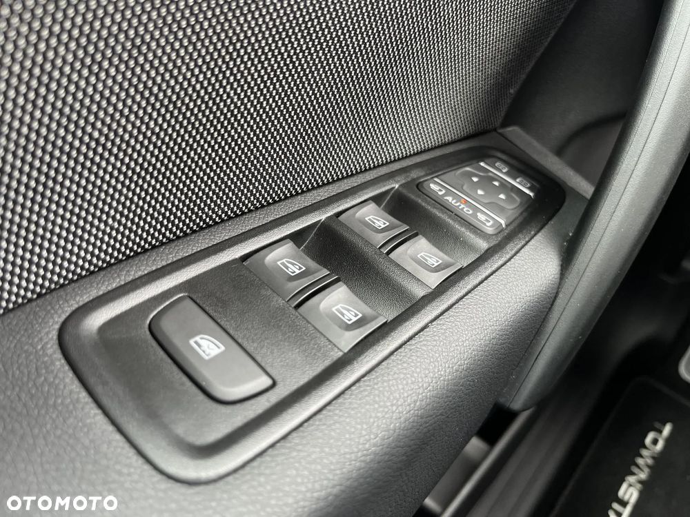 Nissan Townstar Combi 1.3 DIG-T L2 N-Connecta DCT - 22