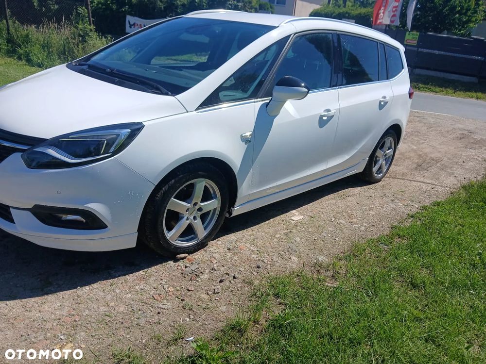 Opel Zafira Tourer 2.0 CDTI Automatik Innovation - 2