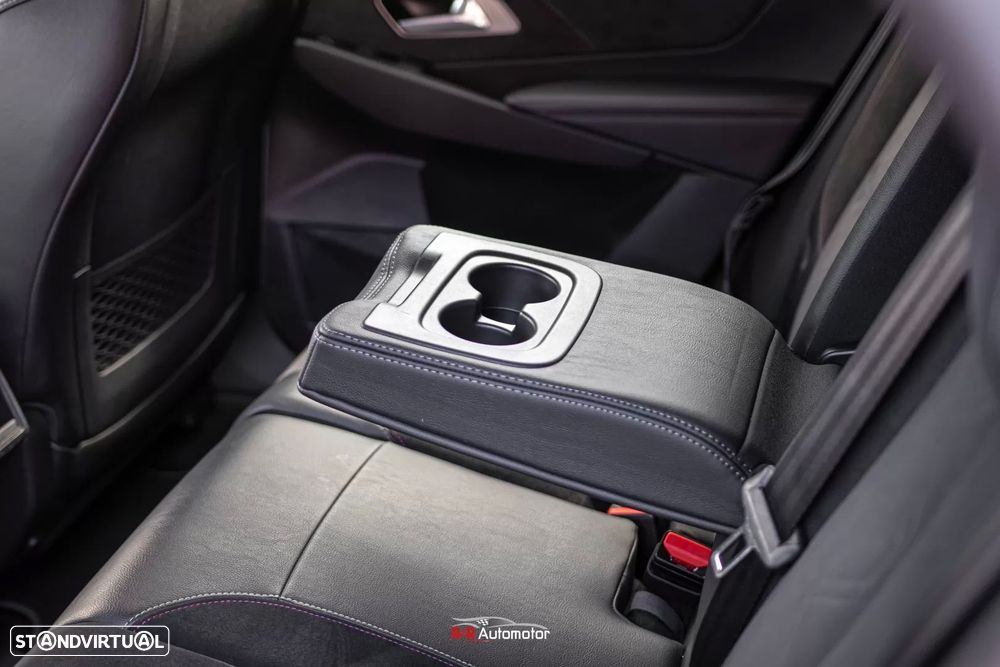 DS DS7 Crossback 1.5 BlueHDi Performance Line EAT8 - 19