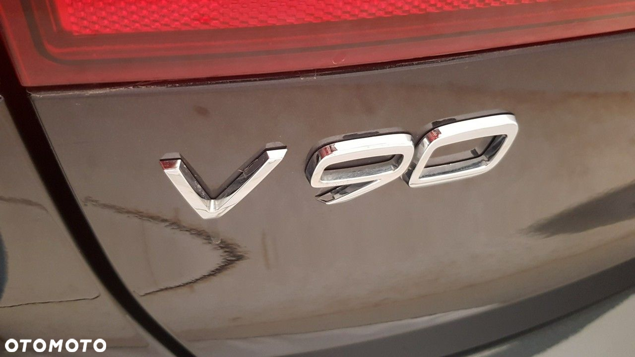 Volvo V90 - 17