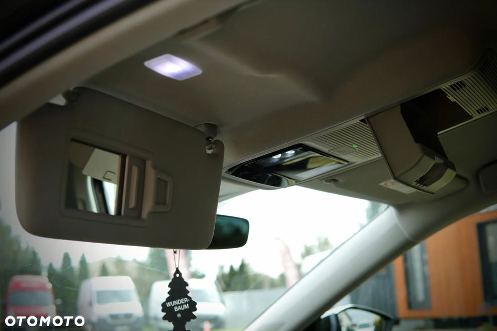 Skoda Octavia 2.0 TDI Style DSG - 36