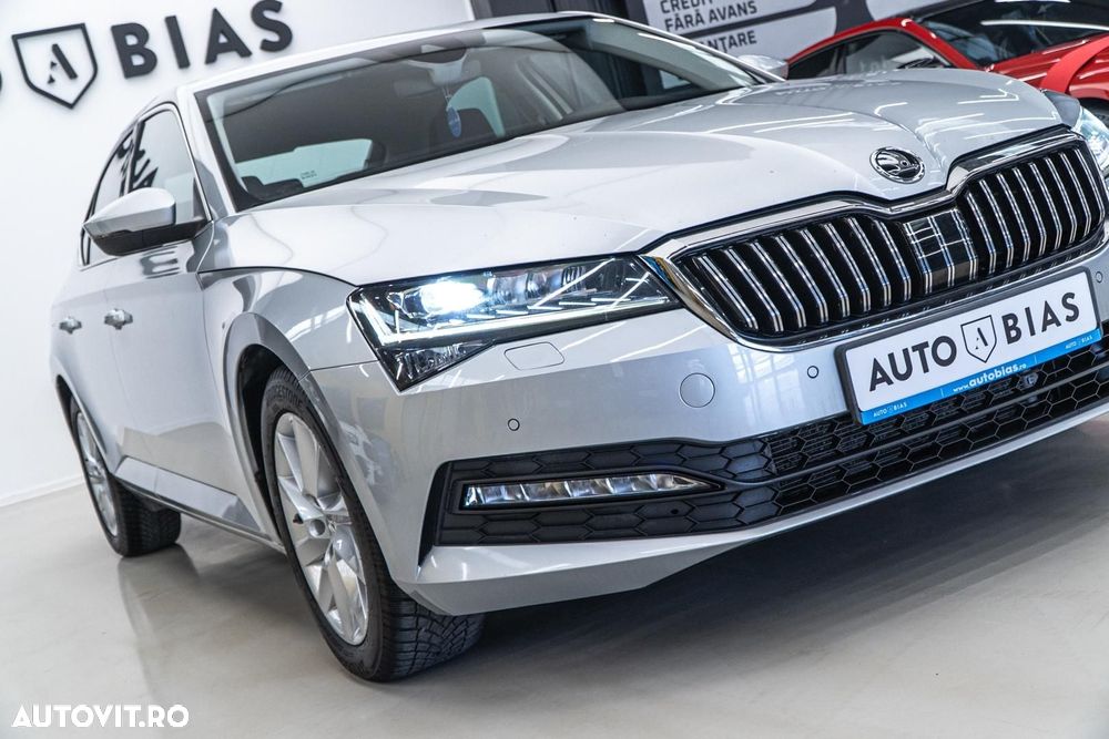Skoda Superb 2.0 TDI DSG Style - 29