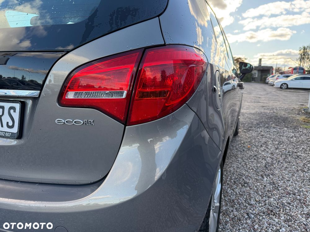 Opel Meriva - 11