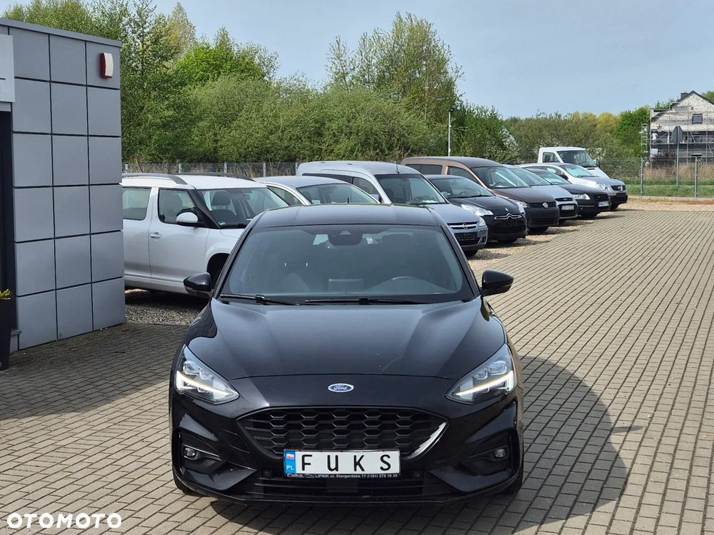 Ford Focus 1.5 EcoBoost ST-Line - 9