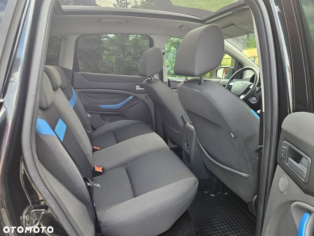 Ford Kuga 2.0 TDCi Titanium - 21