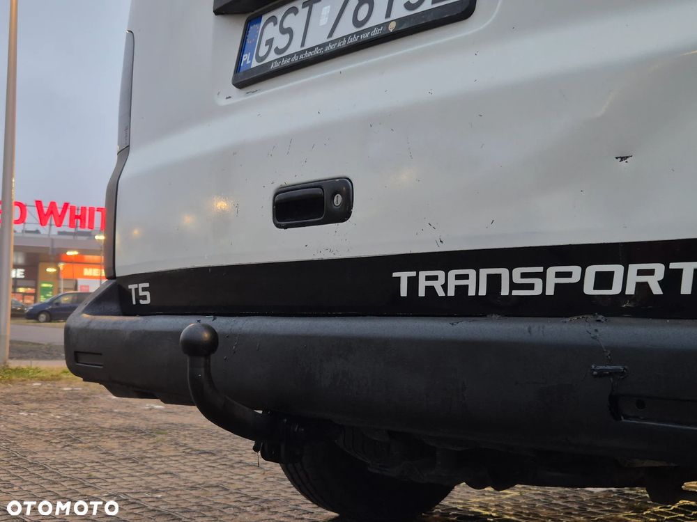 Volkswagen Transporter - 40