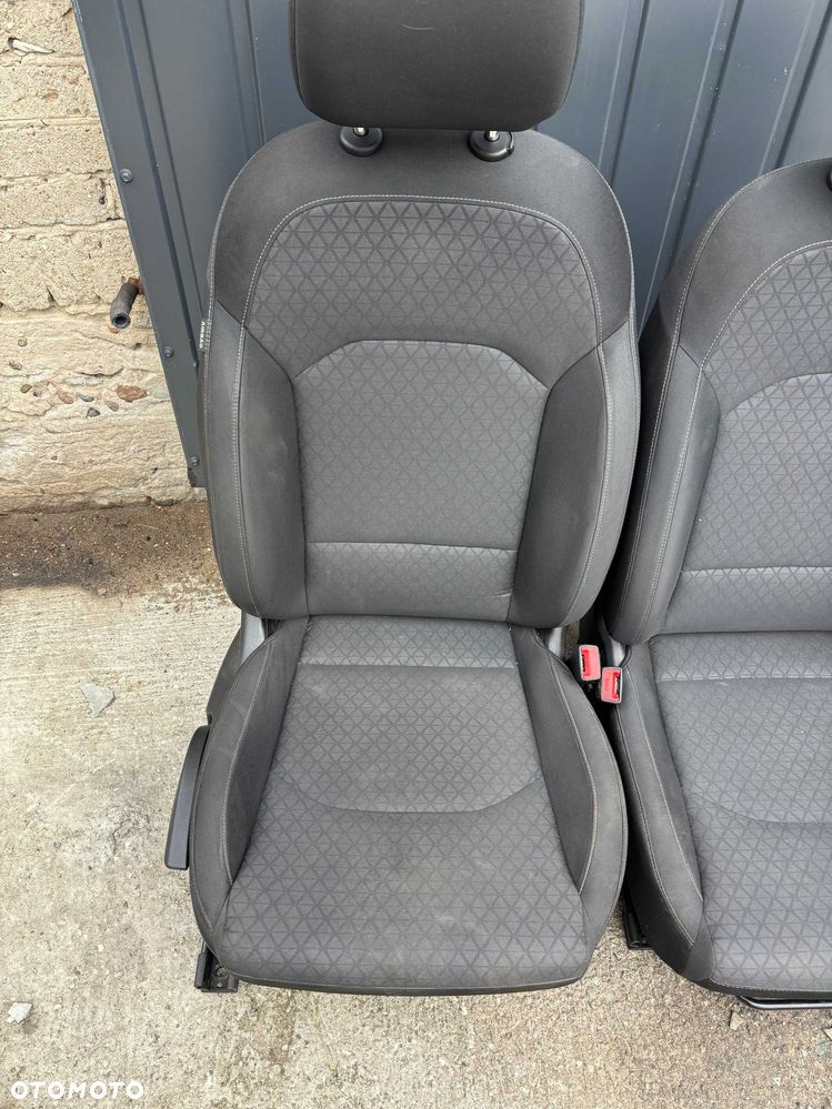 Kia Ceed III Kombi Fotel Fotele Komplet - 2
